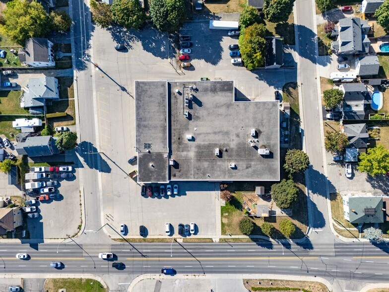 808 Dundas St, Woodstock, ON for sale - Aerial - Image 3 of 3