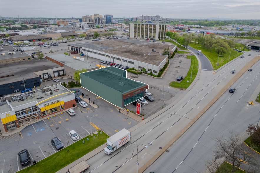 7965 Boul Langelier, Montréal, QC for lease - Aerial - Image 3 of 11