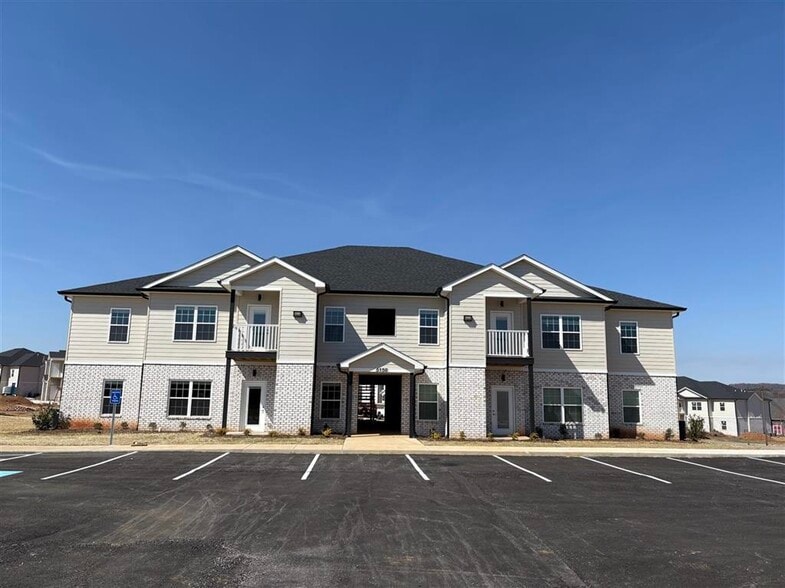 5150 Bakers Spring St, Bowling Green, KY for sale - Primary Photo - Image 1 of 7