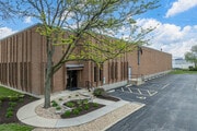 1035 N Hilltop Dr, Itasca IL - Warehouse