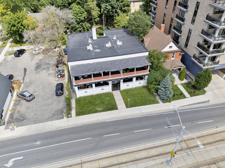 216 King St S, Waterloo, ON for sale - Building Photo - Image 2 of 37