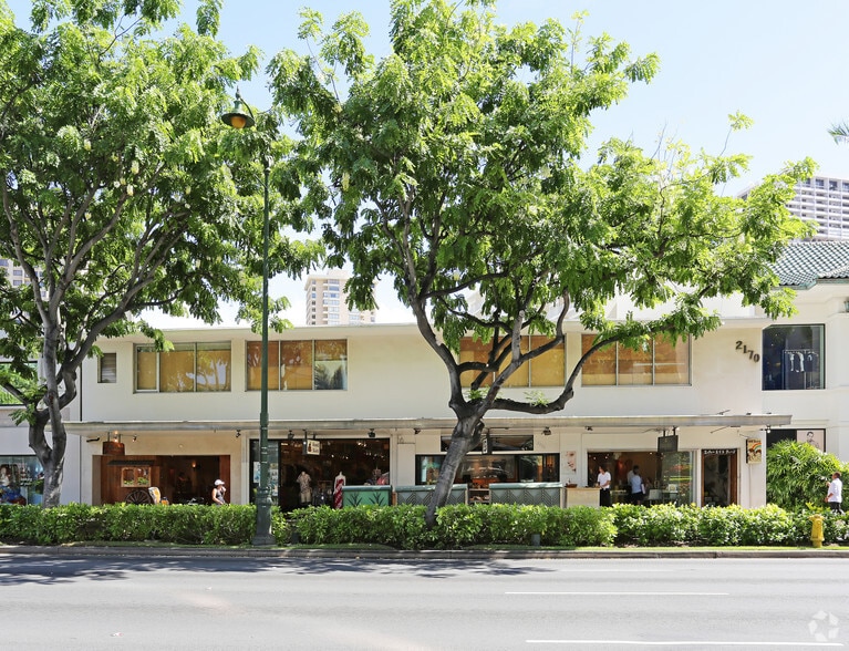 2162-2170 Kalakaua Ave, Honolulu, HI for lease - Building Photo - Image 2 of 3