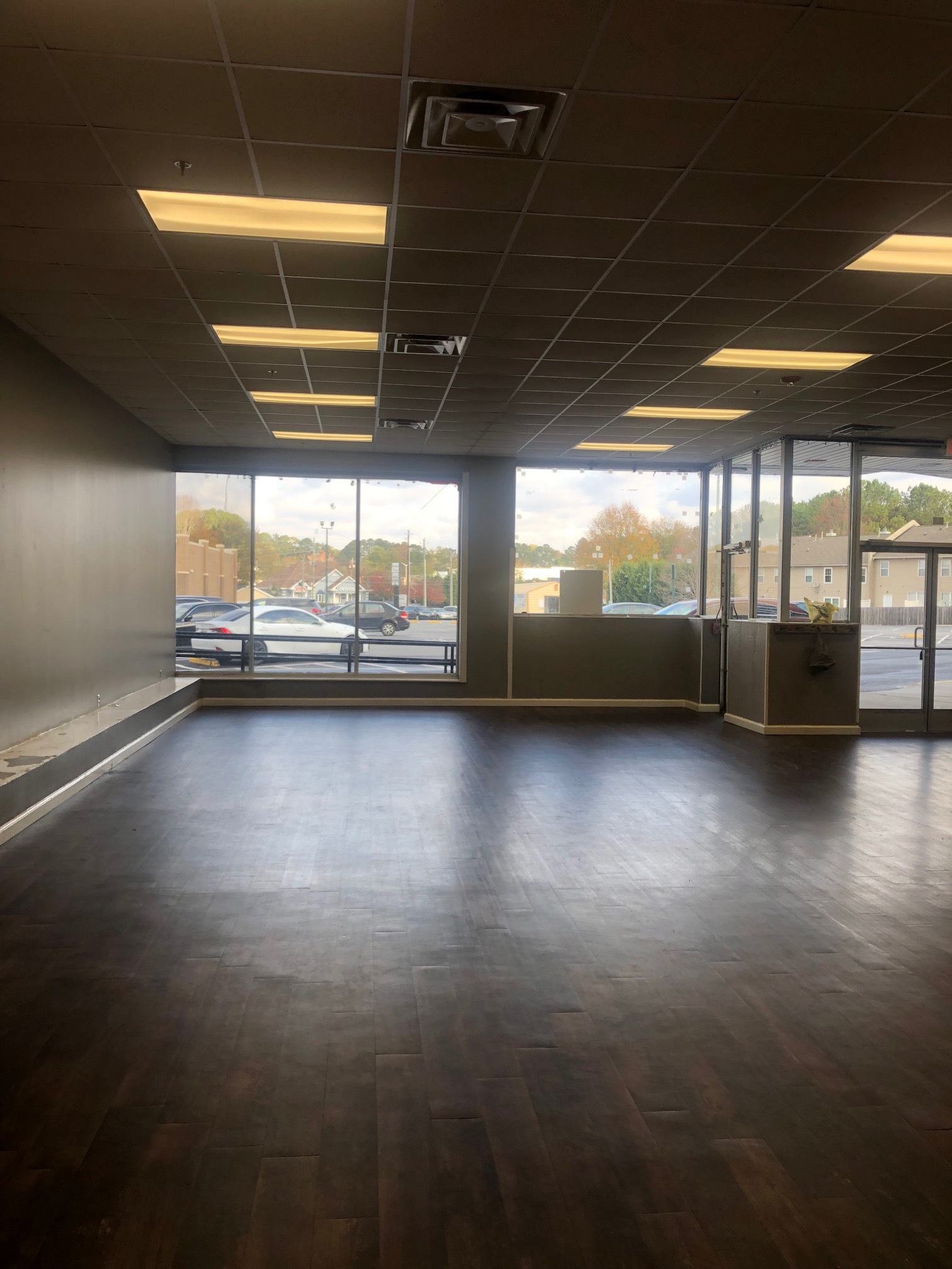 2410 Lawrenceville Hwy, Lawrenceville, GA for lease Interior Photo- Image 1 of 5