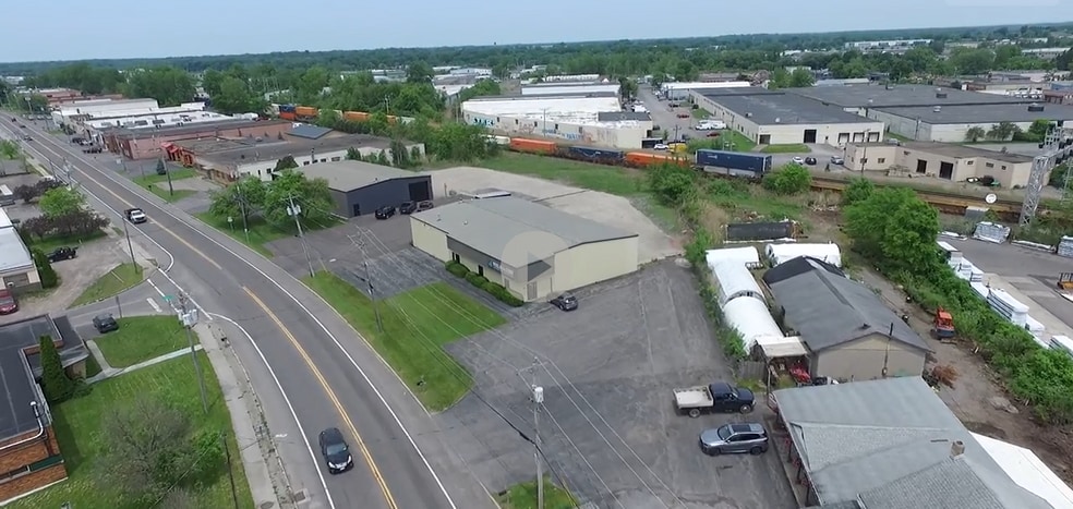 4103 New Court Ave, Syracuse, NY for lease - Building Photo - Image 2 of 3