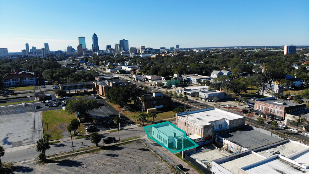 1703-1705 N Main St, Jacksonville, FL for sale - Building Photo - Image 1 of 1