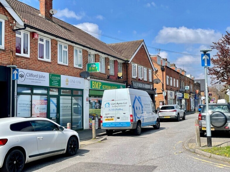 4052 Brighton Rd, Redhill, RH1 5BX