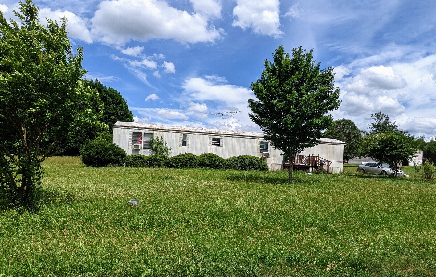 118 Kenway Dr, Woodleaf, NC 27054