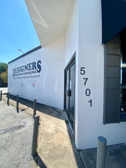 5701 Richmond Ave, Houston, TX for lease - Building Photo - Image 3 of 14