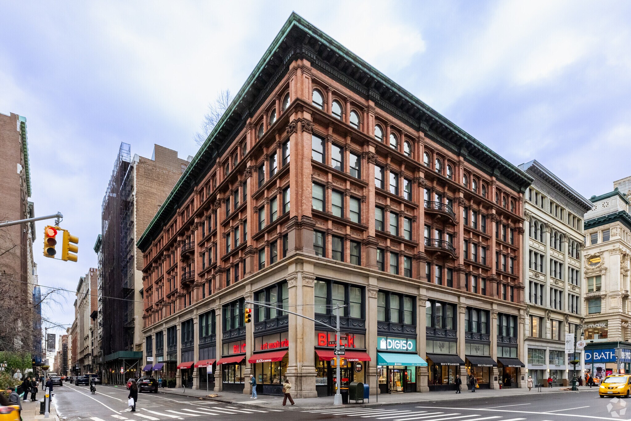 650 6th Ave, New York, NY for sale Primary Photo- Image 1 of 1