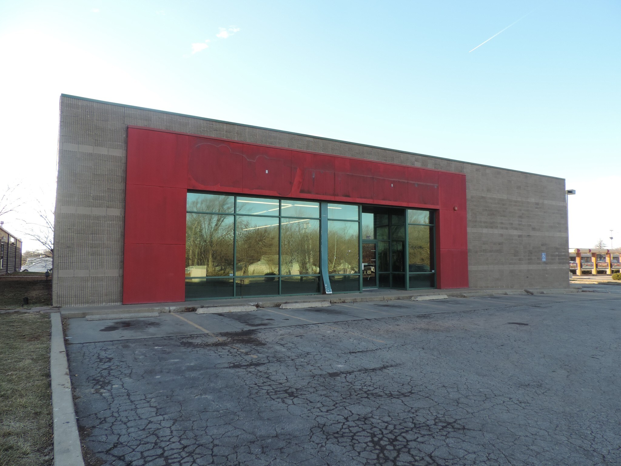 917 S Parker St, Olathe, KS for sale Building Photo- Image 1 of 1