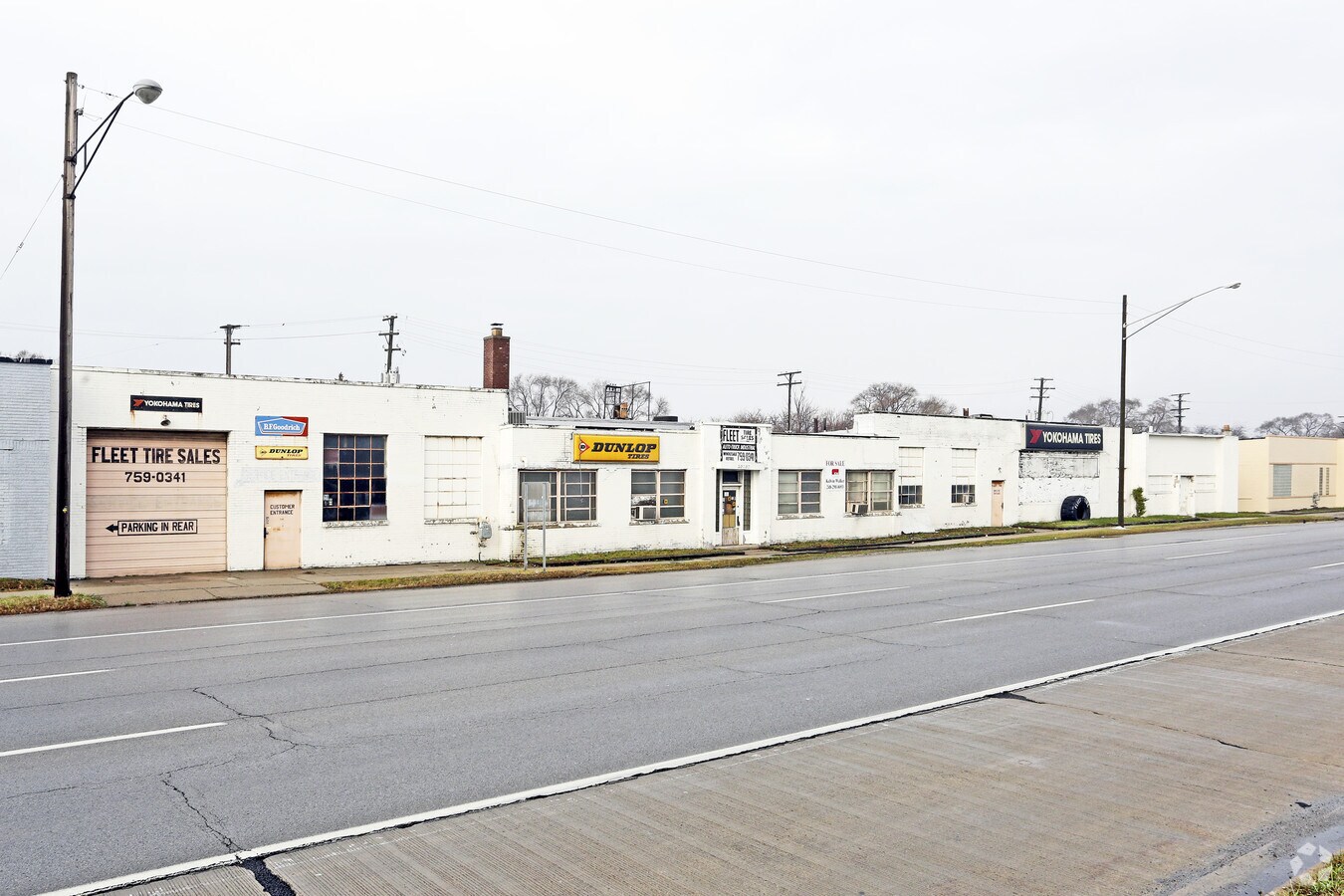 20787 Mound Rd, Warren, MI 48091