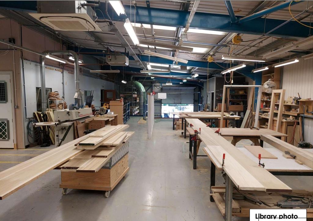 22 Chapman Way, Tunbridge Wells for lease Interior Photo- Image 1 of 2