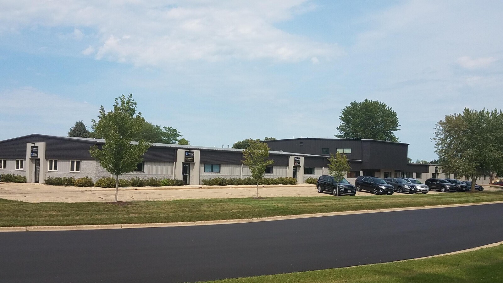 1001 Arboretum Dr, Waunakee, WI 53597