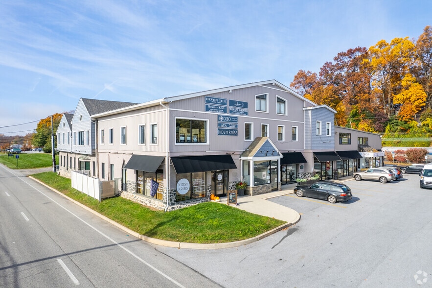 111 W Lancaster Ave, Devon, PA for lease - Building Photo - Image 1 of 6