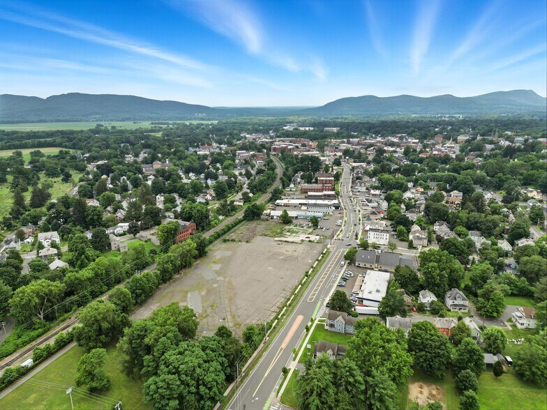 187 King st, Northampton, MA for sale - Aerial - Image 3 of 9