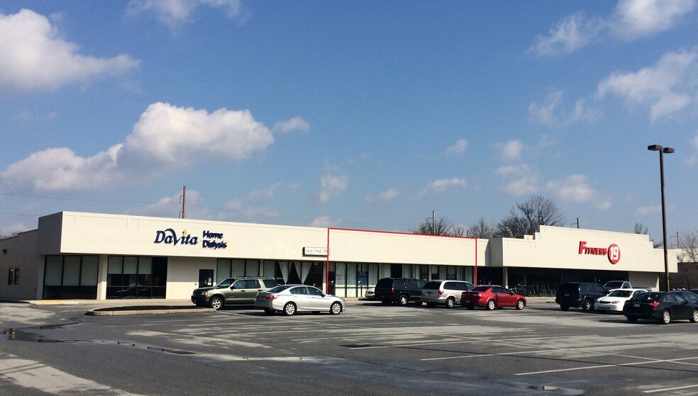 831 Providence Rd, Secane, PA for lease - Building Photo - Image 2 of 4