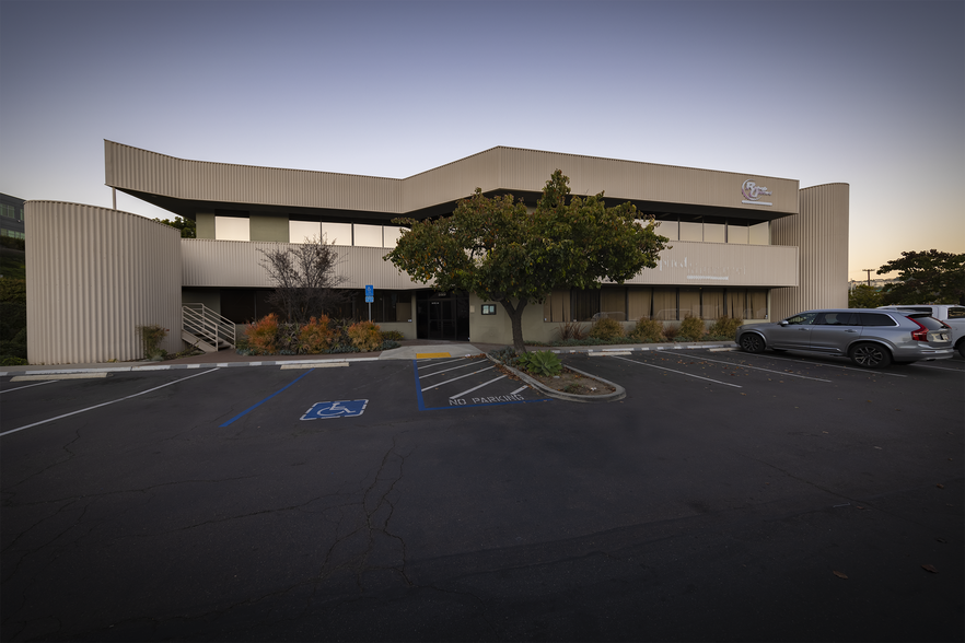 3323 Carmel Mountain Rd, San Diego, CA for lease - Building Photo - Image 2 of 6