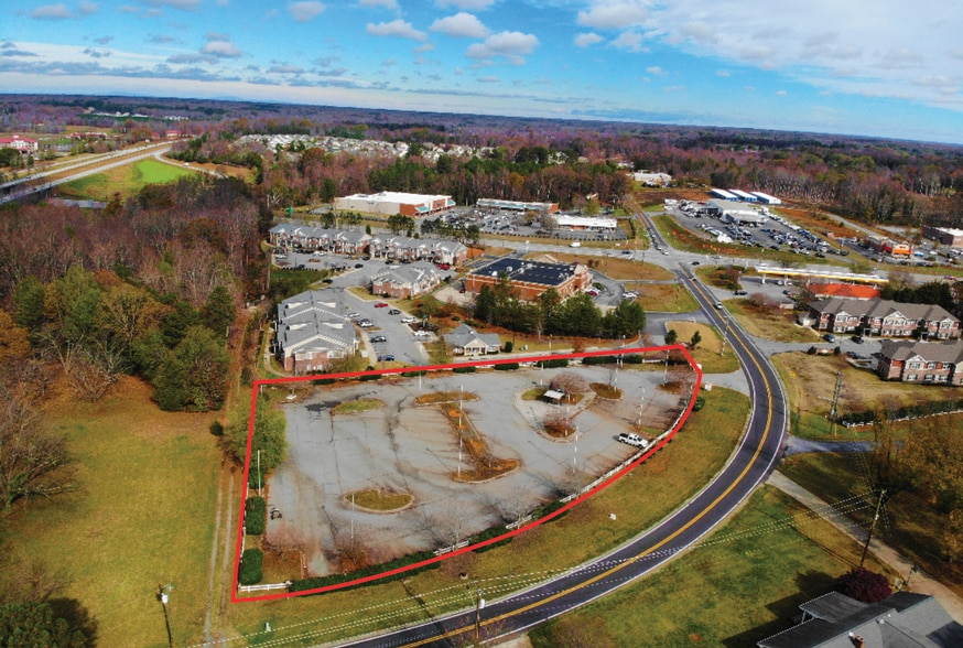 313 Forest Hill Road Rd, Lexington, NC for sale - Primary Photo - Image 1 of 3
