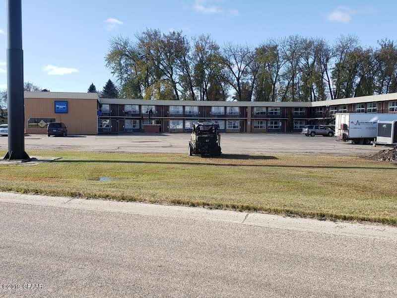 1109 Highway 20 S, Devils Lake, ND for sale Primary Photo- Image 1 of 1