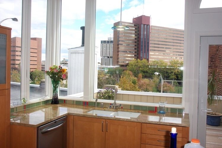 Multifamily in Flint, MI for sale Primary Photo- Image 1 of 1