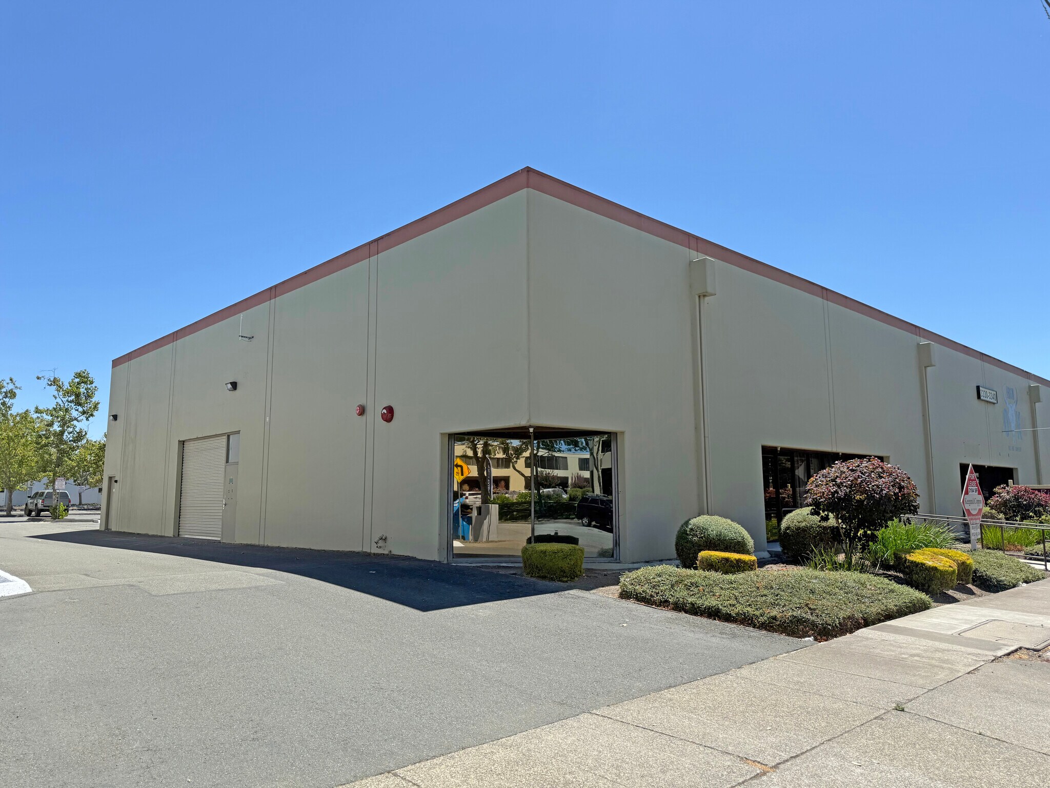 3340 Industrial Dr, Santa Rosa, CA for lease Building Photo- Image 1 of 2