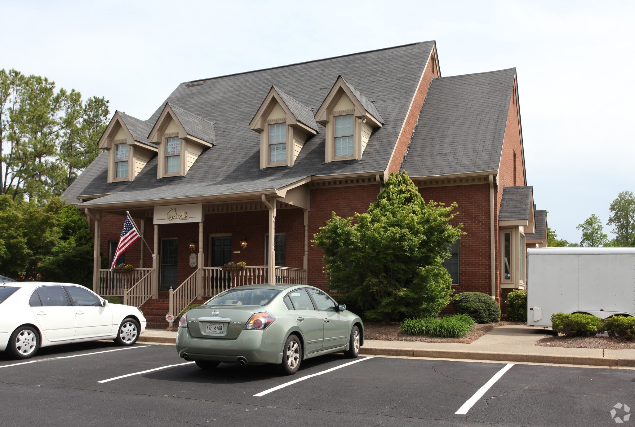 3800 Holcomb Bridge Rd, Peachtree Corners, GA for lease Primary Photo- Image 1 of 9