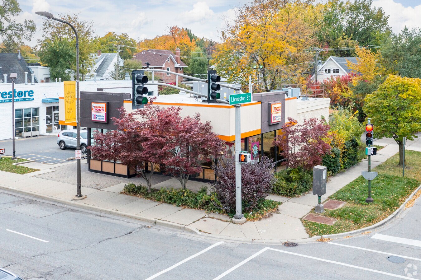 2658 Green Bay Rd, Evanston, IL 60201