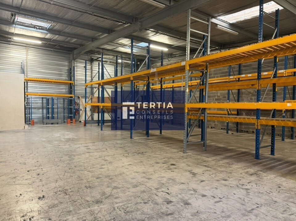 Industrial in Sète for lease Interior Photo- Image 1 of 7