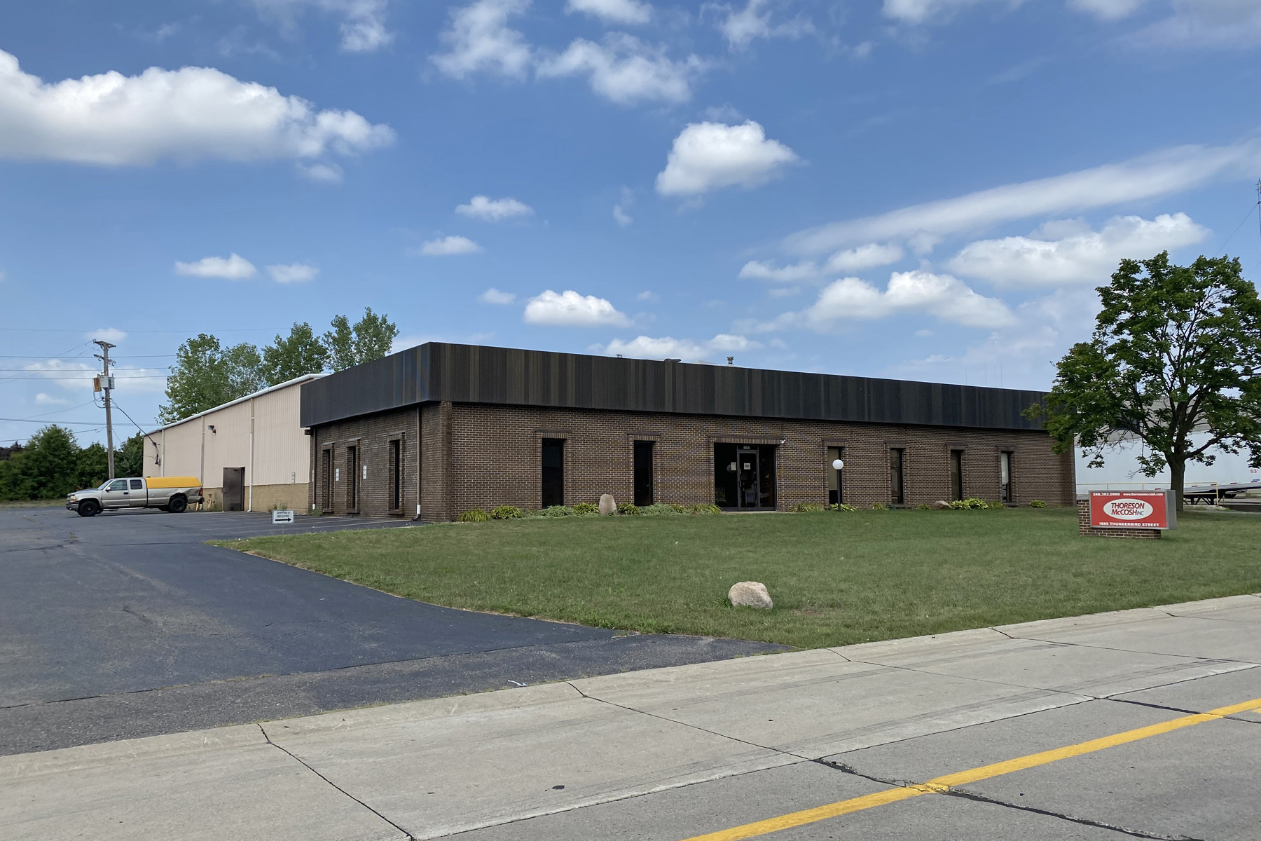 1885 Thunderbird Dr, Troy, MI for sale Building Photo- Image 1 of 1