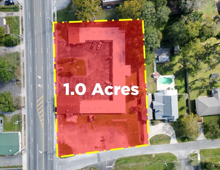 542403 US 1 Hwy, Callahan, FL 32011 Royal Inn