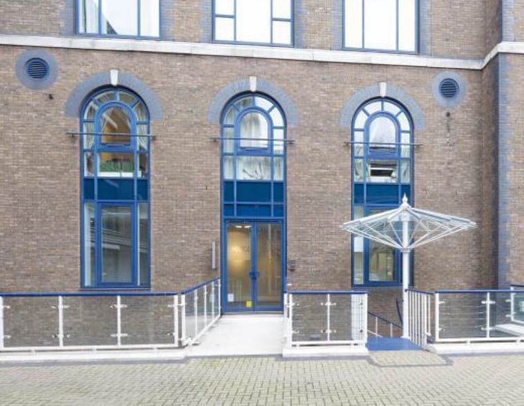 Coral Row, London for sale - Building Photo - Image 2 of 7