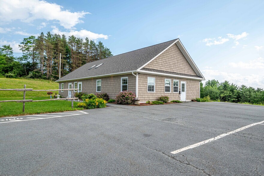 125 Cornwall Rd, Blockhouse, NS B0J 1E0 Office for Sale