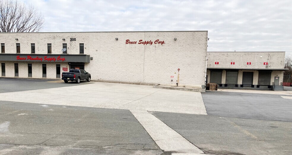 300 Smith St, Keasbey, NJ 08832 Industrial for Lease