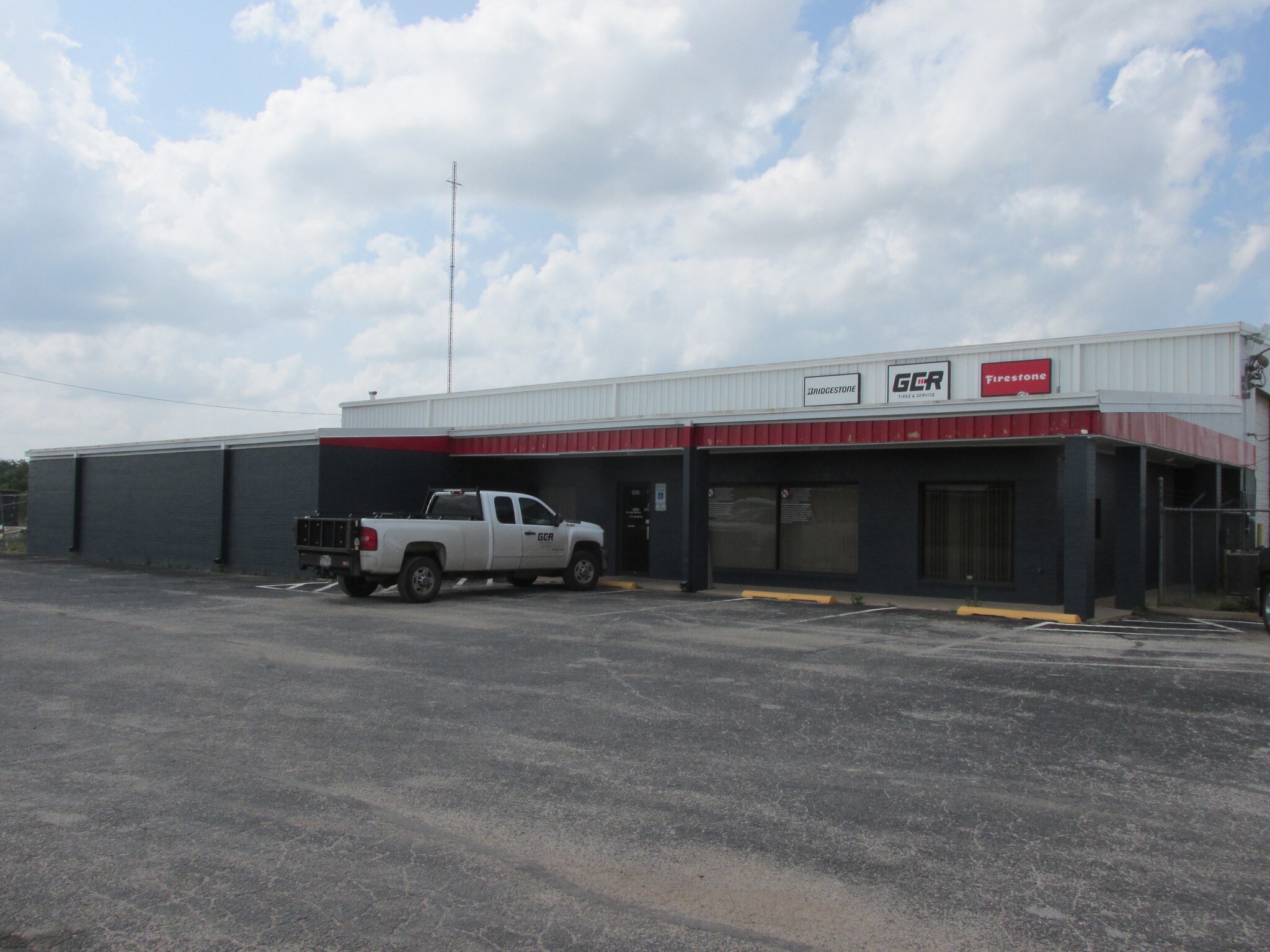 1502 W Overland Trl, Abilene, TX for sale Building Photo- Image 1 of 1
