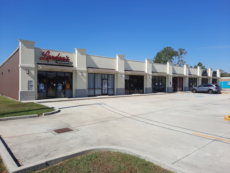 670 Oneal Ln, Baton Rouge, LA for lease - Building Photo - Image 1 of 7