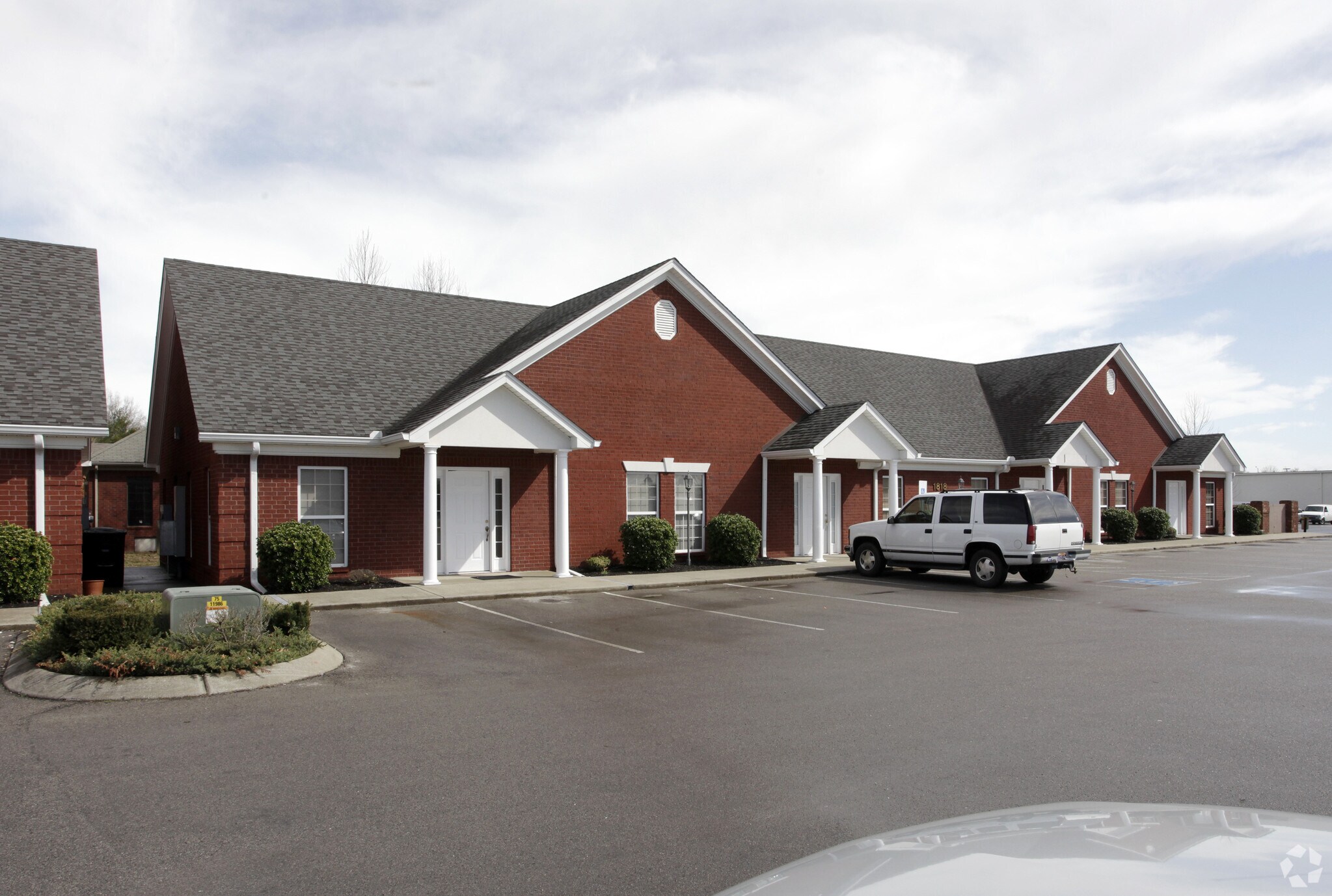 1818 Ward Dr, Murfreesboro, TN for sale Primary Photo- Image 1 of 1