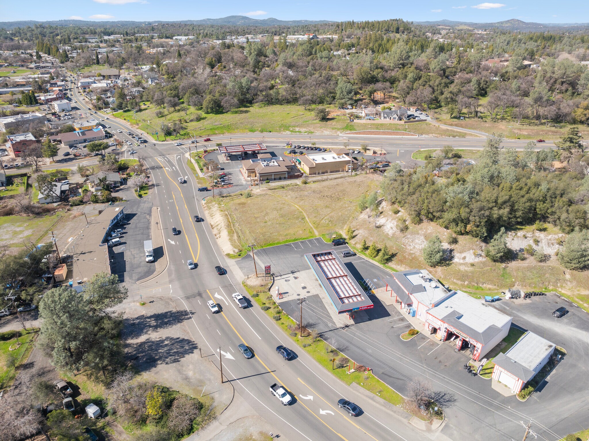 633 Pleasant Valley Rd, Placerville, CA for sale Building Photo- Image 1 of 8