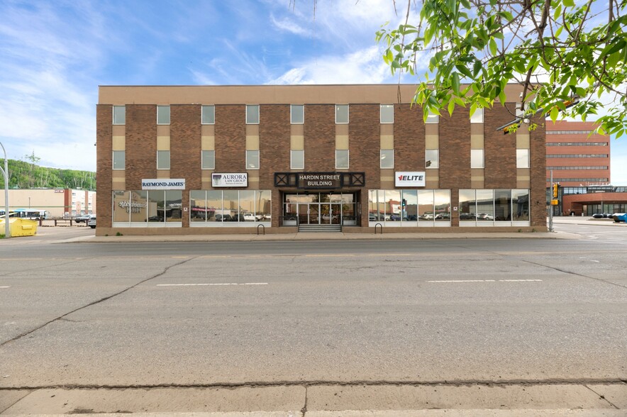 9816 Hardin St, Fort McMurray, AB for lease - Building Photo - Image 3 of 24