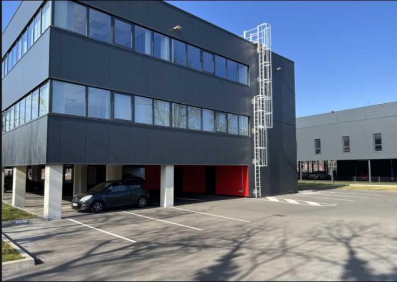 Office in Mérignac for lease - Building Photo - Image 3 of 11