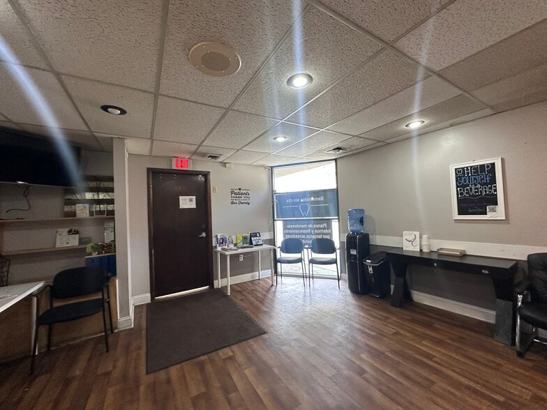 2020 S Division Ave, Grand Rapids, MI for sale - Building Photo - Image 3 of 6