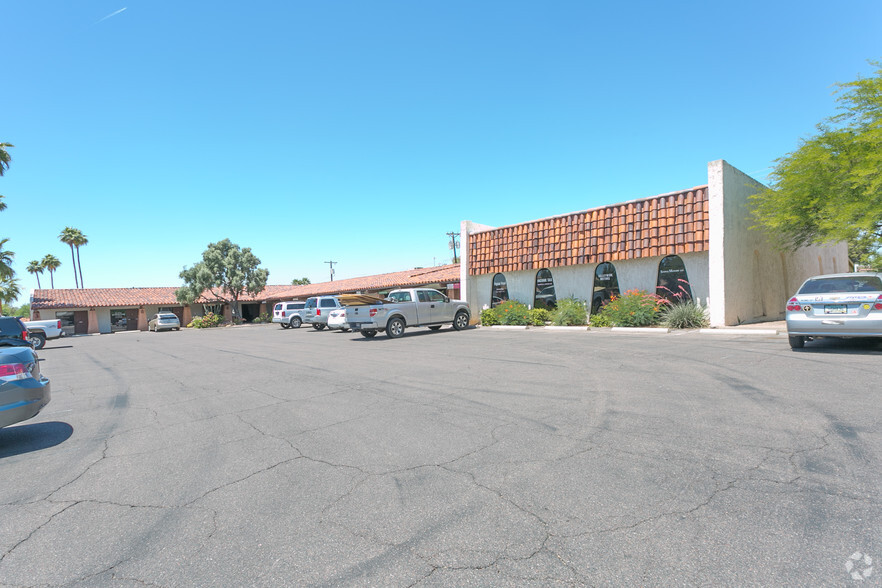 1256 W Chandler Blvd, Chandler, AZ for sale - Primary Photo - Image 1 of 1