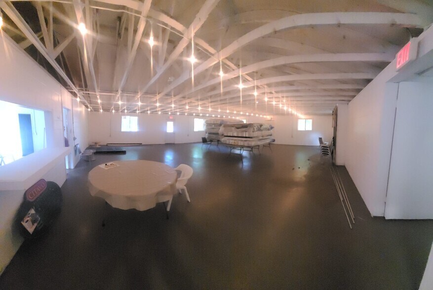 6454 Perth Rd rd, South Frontenac, ON for sale - Building Photo - Image 1 of 1