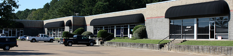 3010 Lakeland Cv, Flowood, MS for lease - Building Photo - Image 1 of 19