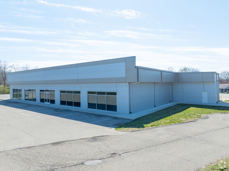 4951 Dixie Hwy, Fairfield, OH for sale - Building Photo - Image 3 of 20