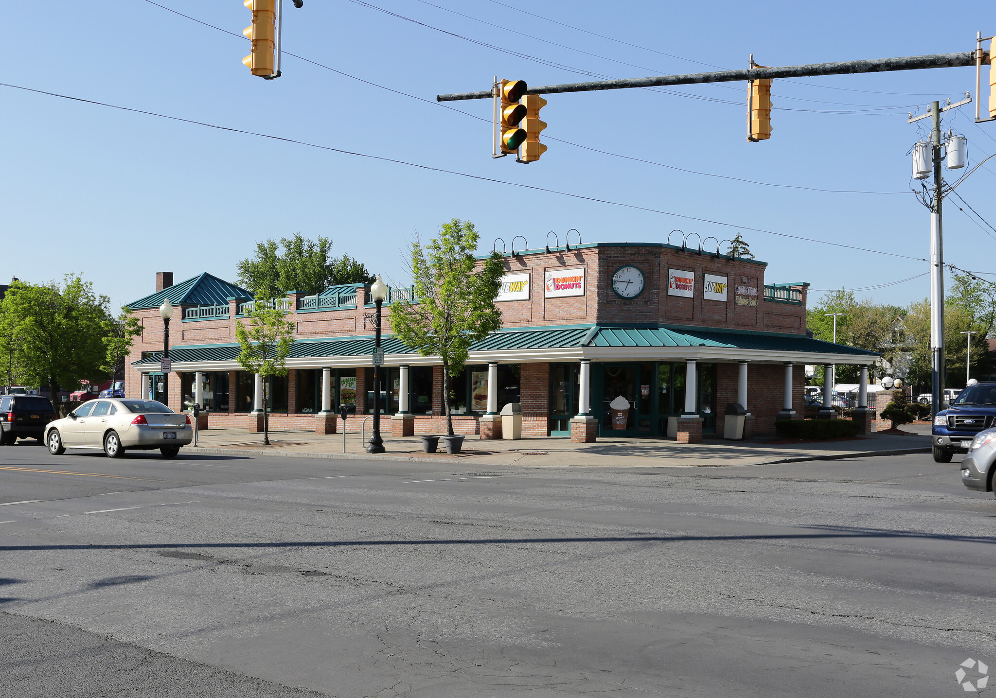 1066 Madison Ave, Albany, NY for lease Primary Photo- Image 1 of 16