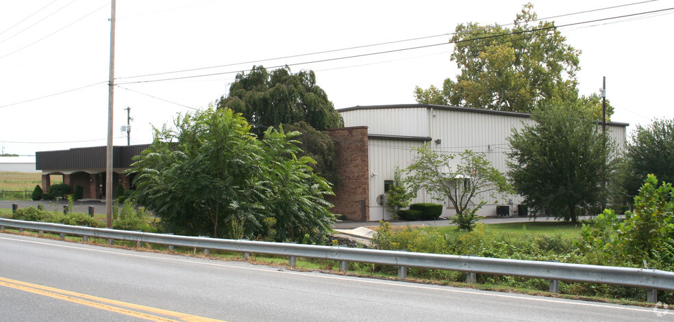 19833 Leitersburg Pike, Hagerstown, MD for sale - Building Photo - Image 2 of 95