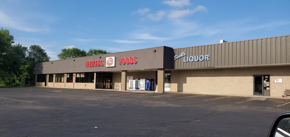 628 Main St, Montello, WI for sale - Building Photo - Image 1 of 1