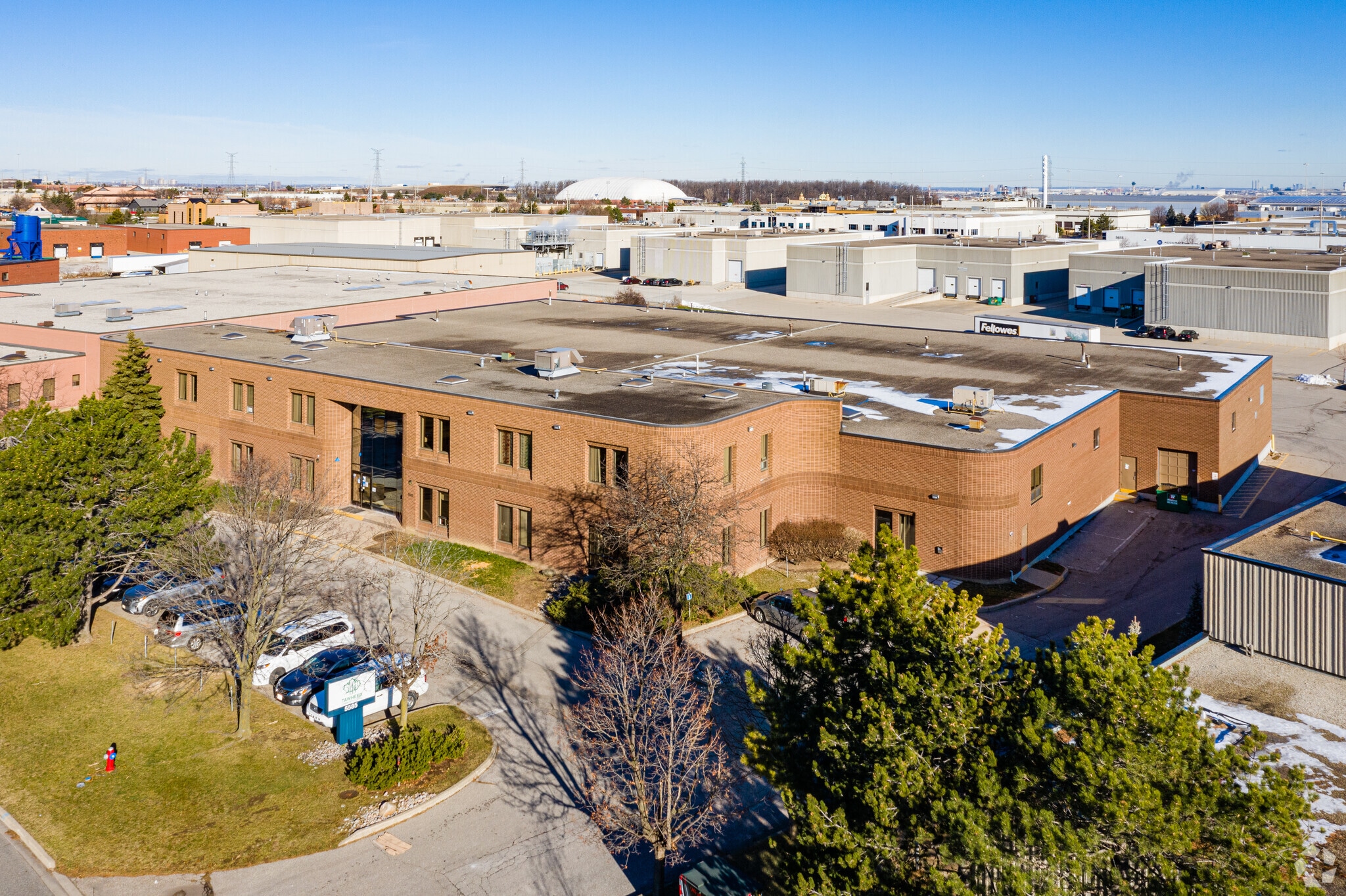 5585 Mcadam Rd, Mississauga, ON for sale Primary Photo- Image 1 of 1