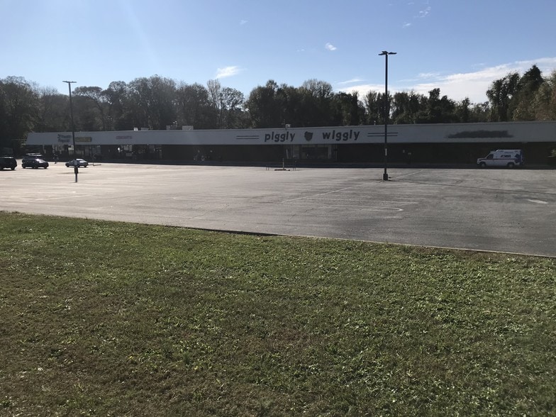 208 HIGHWAY 29, Hogansville, GA for lease - Building Photo - Image 1 of 1