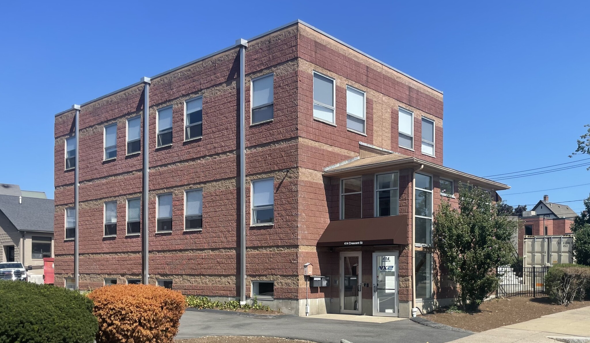 414 Crescent St, Waltham, MA for lease Building Photo- Image 1 of 8